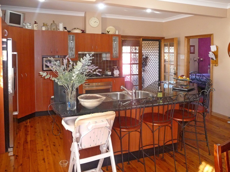 6 Horne Street, Port Kembla NSW 2505