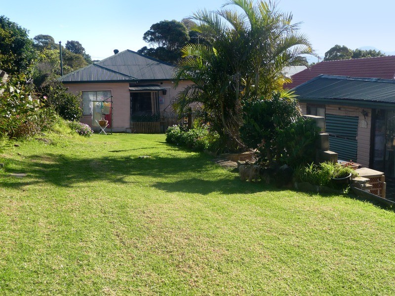 6 Horne Street, Port Kembla NSW 2505