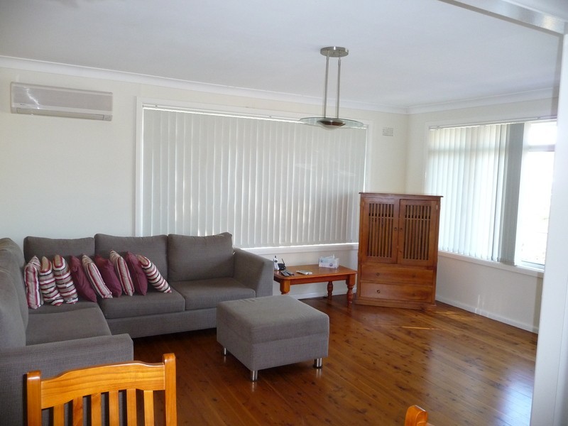 56 Morandoo Avenue, Mount Keira NSW 2500