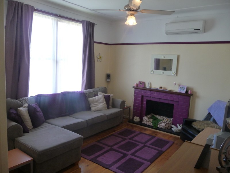 3 Barber Street, Berkeley NSW 2506