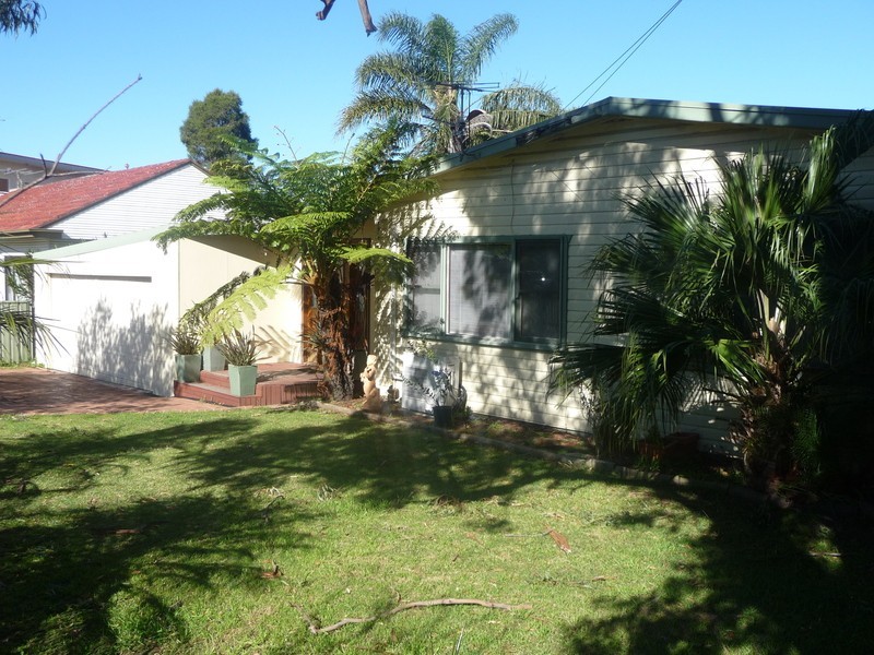 67 Duncan Street, Balgownie NSW 2519