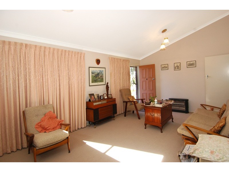 42 Risley Road, Figtree NSW 2525