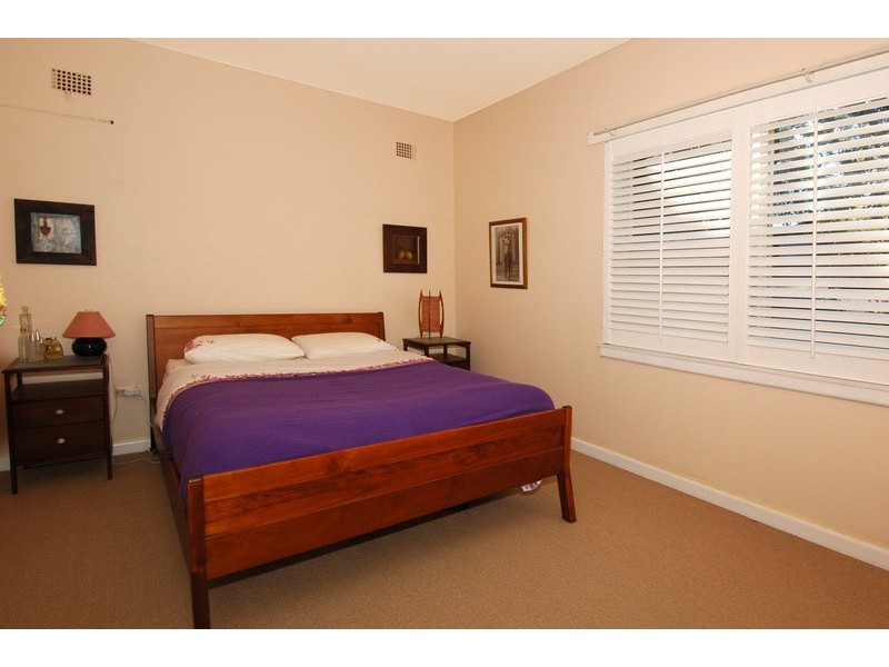 4/25 Byrarong Avenue, Mangerton NSW 2500