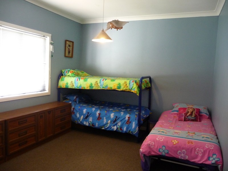 98 Bulli Pass Road, Thirroul NSW 2515