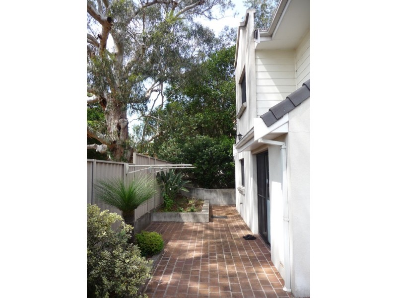 2/73 Gilmore Street, West Wollongong NSW 2500