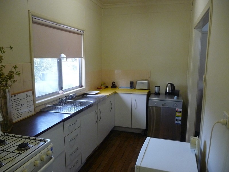 90 Caldwell Avenue, Tarrawanna NSW 2518