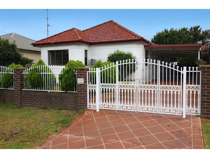30 Florence Street, Fairy Meadow NSW 2519