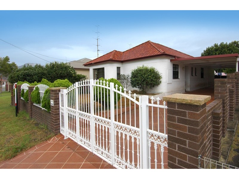 30 Florence Street, Fairy Meadow NSW 2519