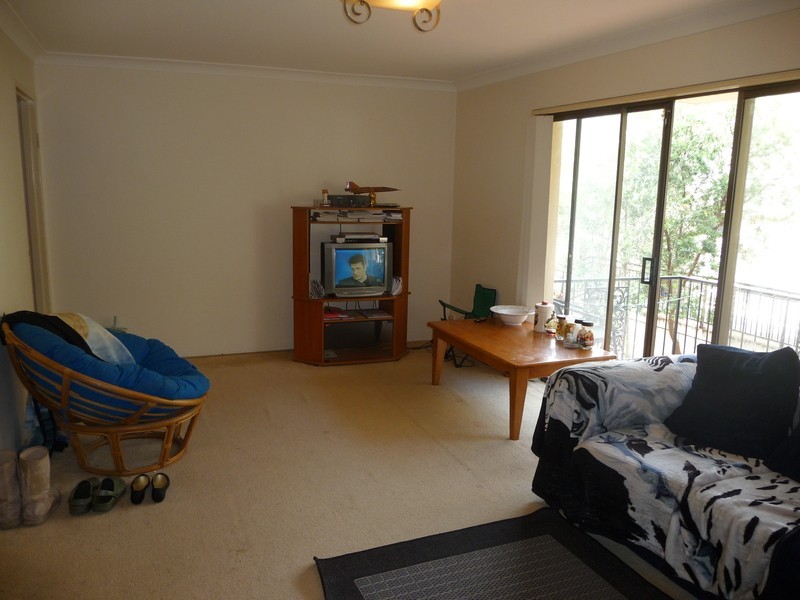 2/4 Loftus Street, Wollongong NSW 2500