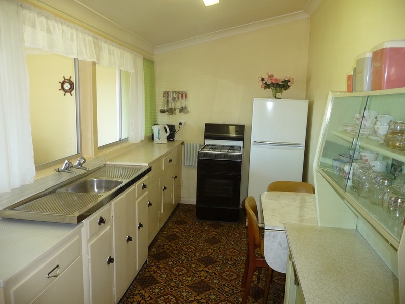 9 Kembla Street, Balgownie NSW 2519