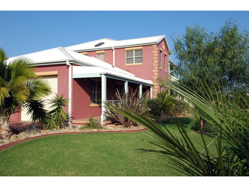 38 Murra Murra Road, Kanahooka NSW 2530