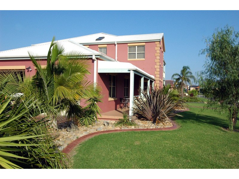 38 Murra Murra Road, Kanahooka NSW 2530