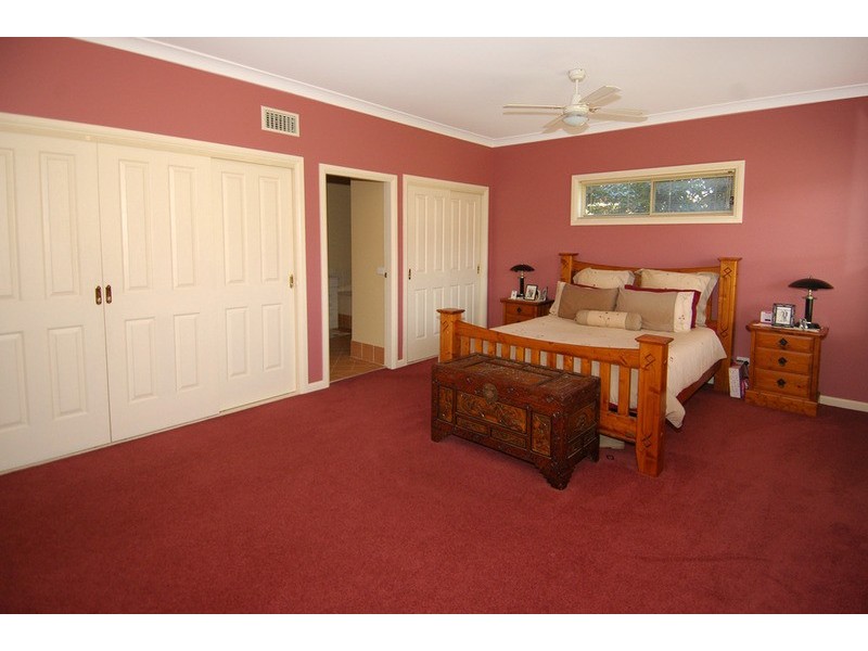 38 Murra Murra Road, Kanahooka NSW 2530