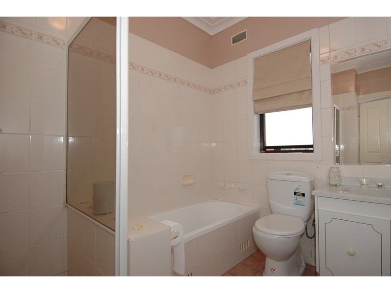 29 Fairy Avenue, Fairy Meadow NSW 2519