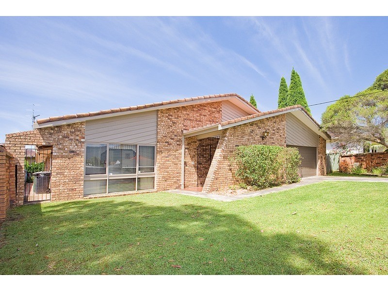 31 Dymock Street, Balgownie NSW 2519