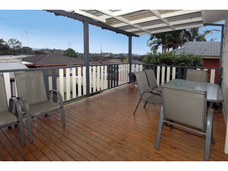 12 Gilba Road, Koonawarra NSW 2530