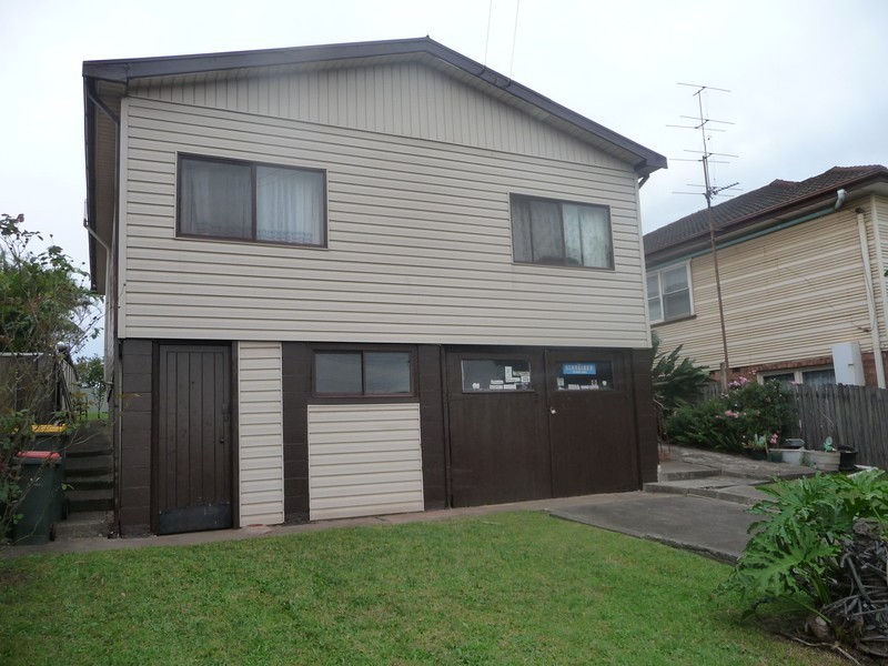 7 Fitzgerald Street, Cringila NSW 2502