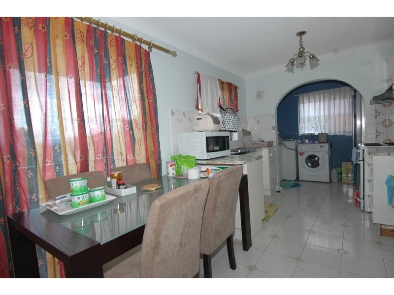 1/15 Melinda Grove, Lake Heights NSW 2502