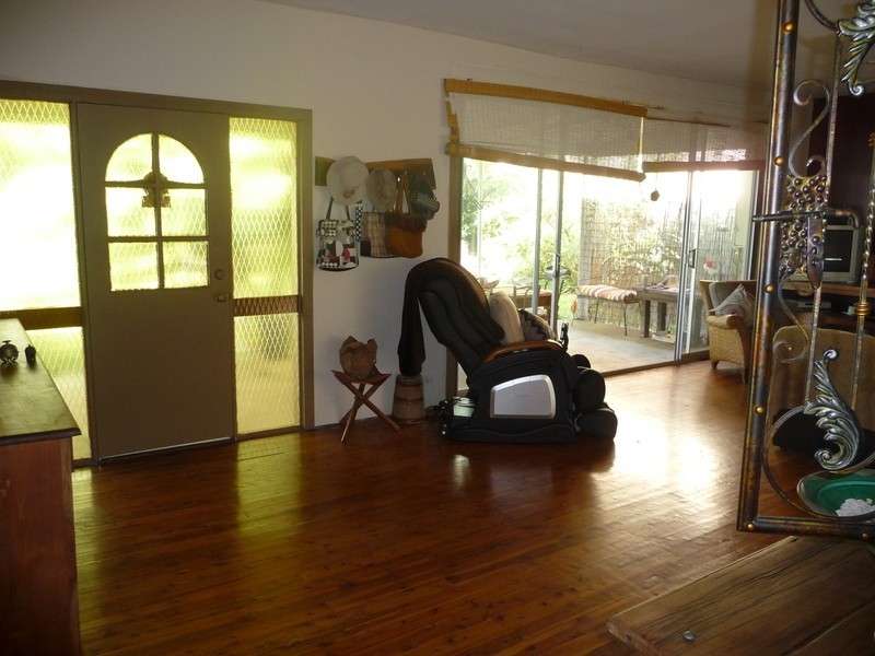 214 Cordeaux Road, Mount Kembla NSW 2526