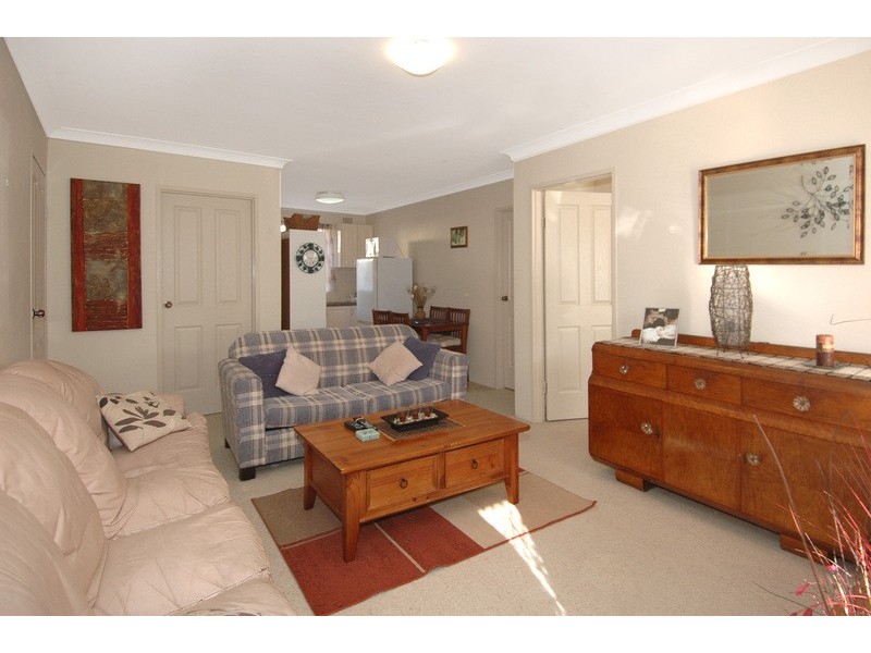 2/27 Underwood Street, Corrimal NSW 2518