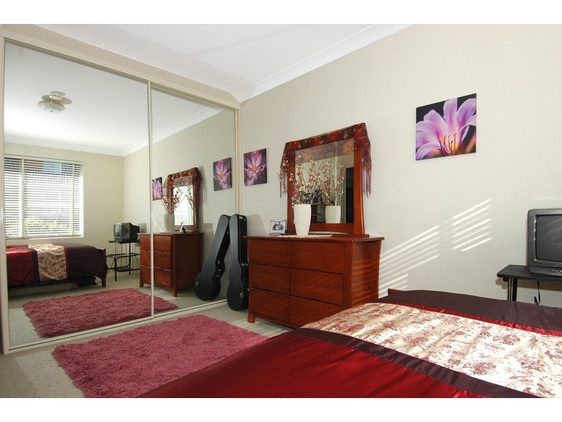 2/27 Underwood Street, Corrimal NSW 2518