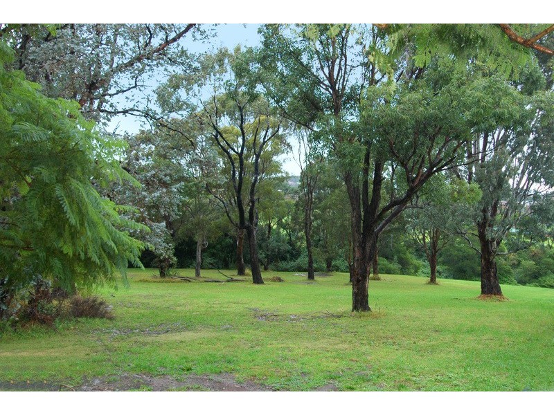 41 Blackman Parade, Unanderra NSW 2526