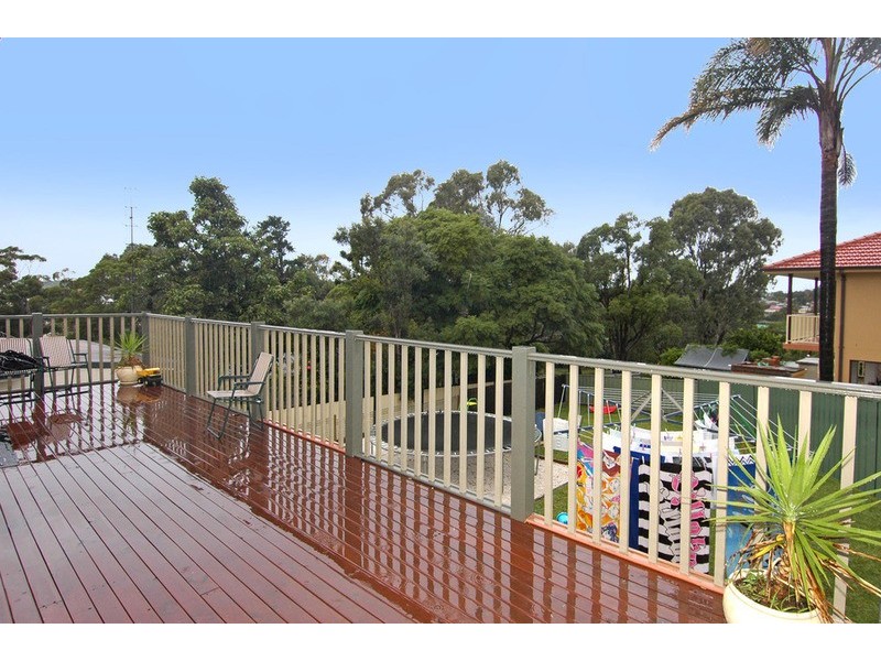 41 Blackman Parade, Unanderra NSW 2526