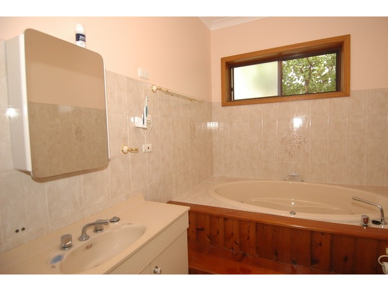 44 Farrell Road, Bulli NSW 2516