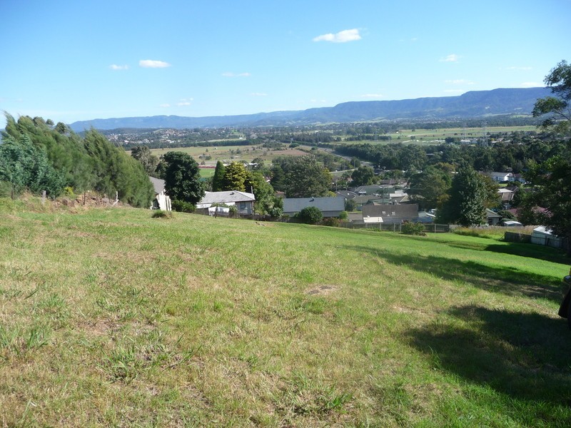 90E Nottingham Street, Berkeley NSW 2506