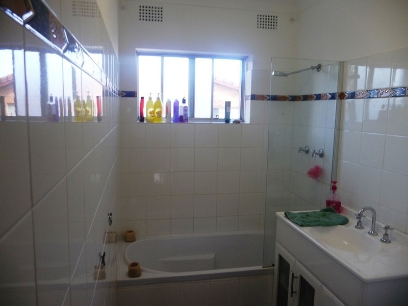 6/16 Railway Street, Corrimal East NSW 2518