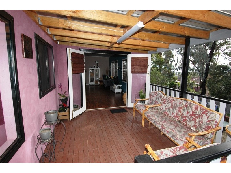 104 Landy Drive, Mount Warrigal NSW 2528