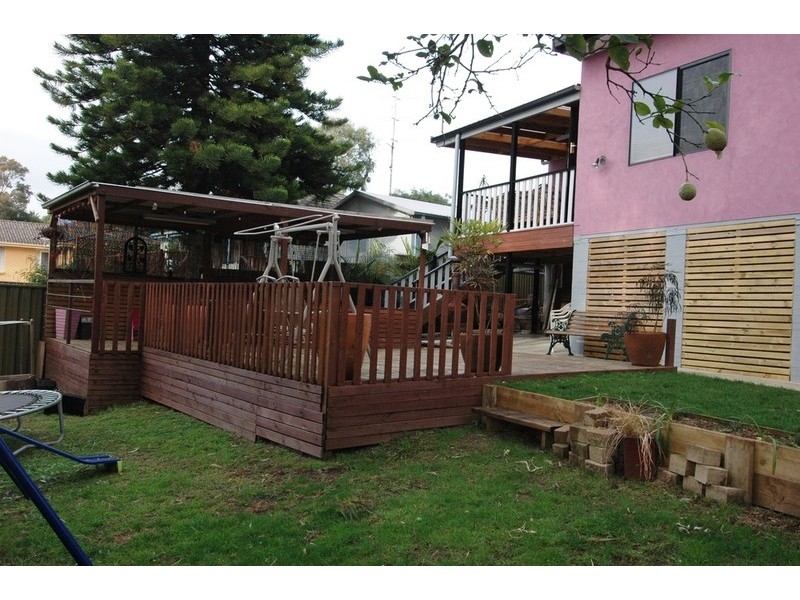 104 Landy Drive, Mount Warrigal NSW 2528