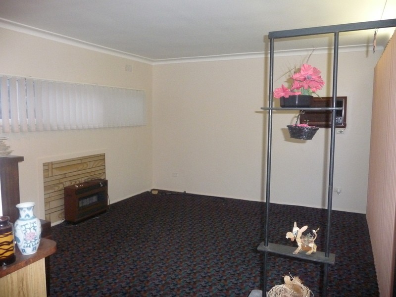 16 Booyong Street, West Wollongong NSW 2500