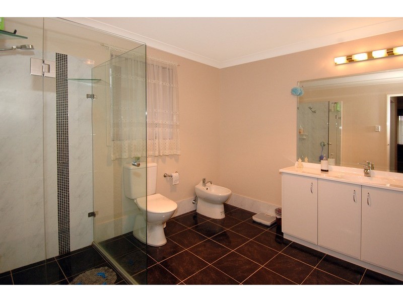 115 Shearwater Drive, Berkeley NSW 2506