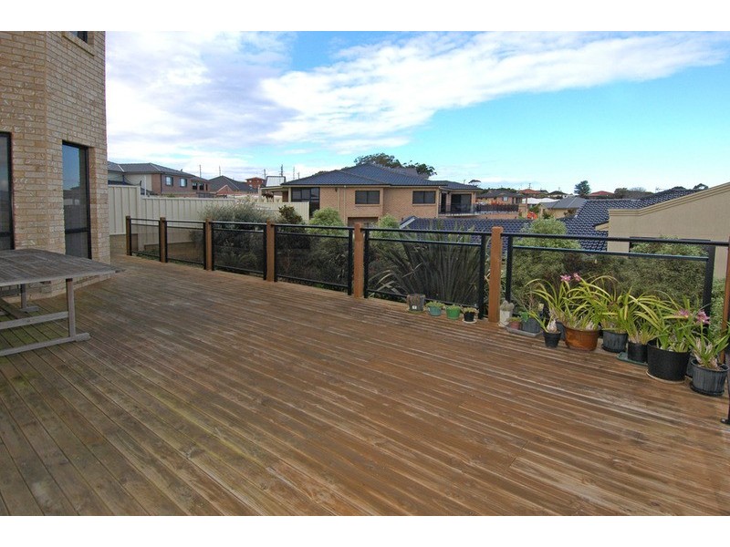 115 Shearwater Drive, Berkeley NSW 2506
