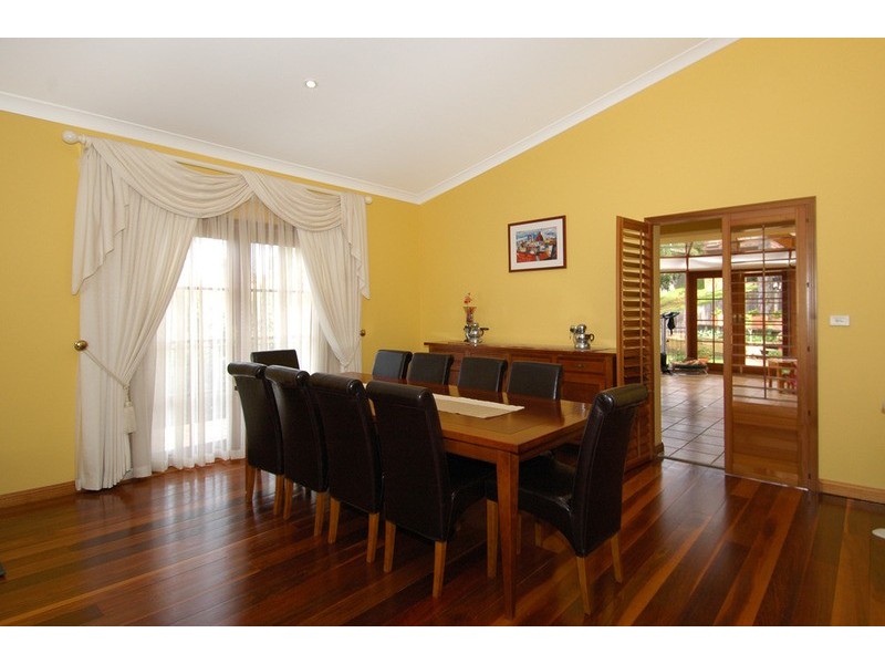 15 Marengo Avenue, Figtree NSW 2525