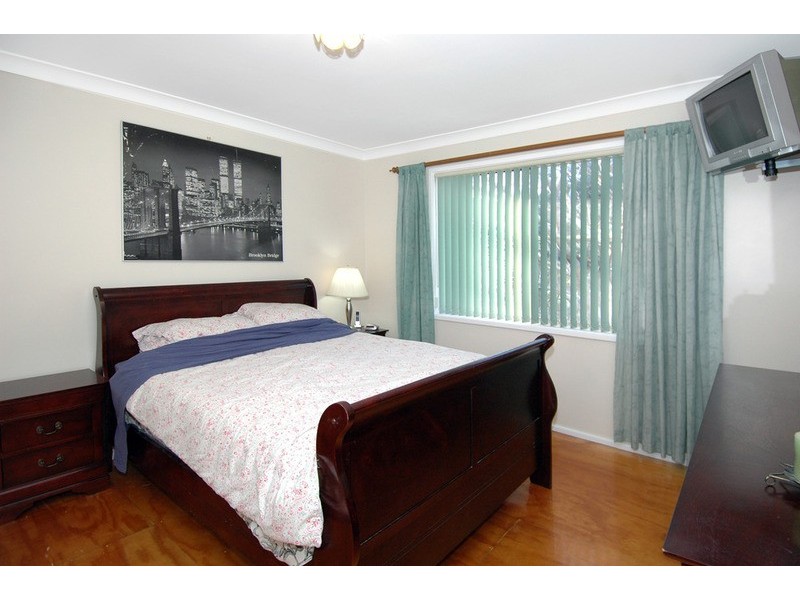 83 Walang Avenue, Figtree NSW 2525