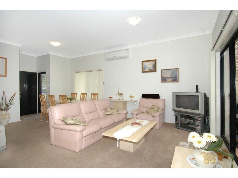 5/59A Ranchby Avenue, Lake Heights NSW 2502