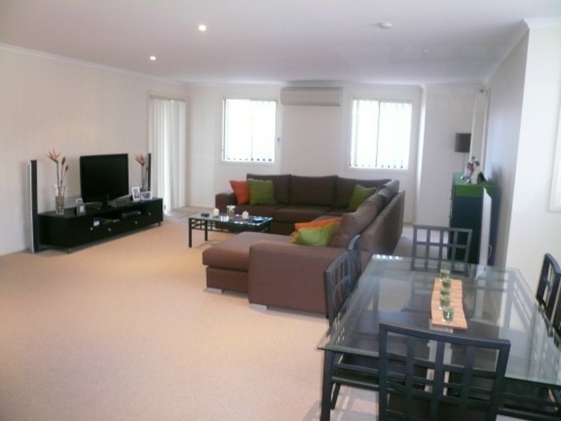 2/18 Hercules Street, Wollongong NSW 2500