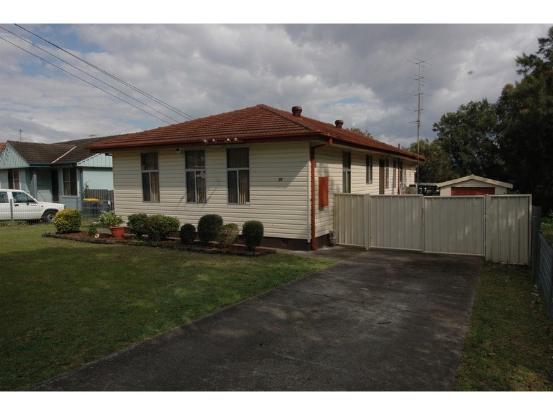 14 Caroona Street, Berkeley NSW 2506