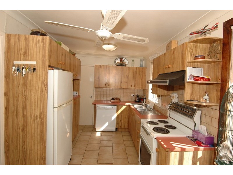 14 Caroona Street, Berkeley NSW 2506