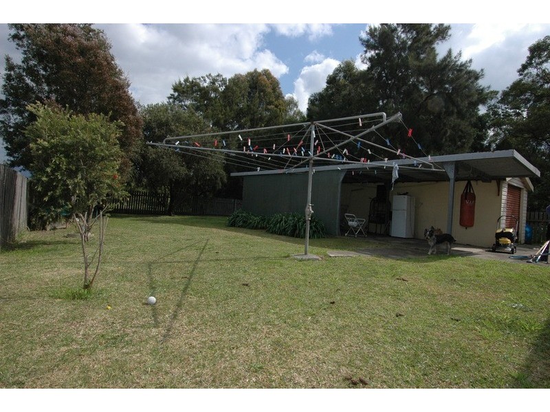 14 Caroona Street, Berkeley NSW 2506