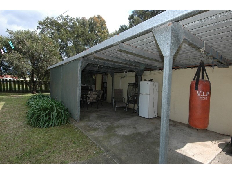 14 Caroona Street, Berkeley NSW 2506