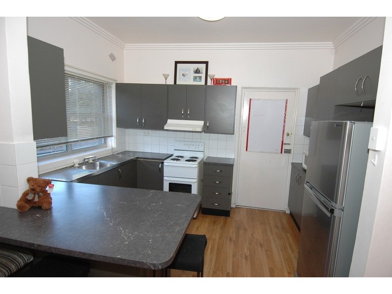 7 Todd Street, Warrawong NSW 2502