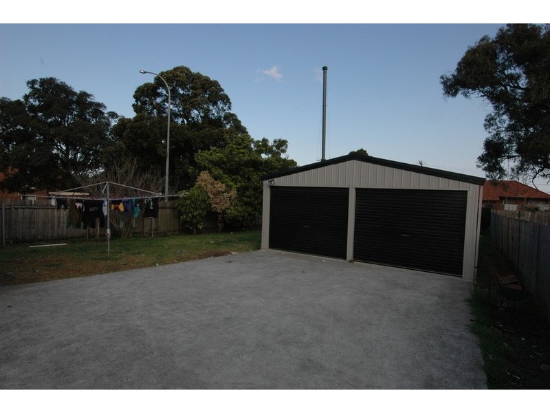 7 Todd Street, Warrawong NSW 2502