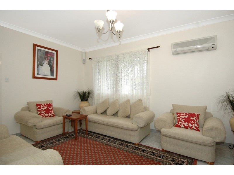 38 Collins Street, Corrimal NSW 2518