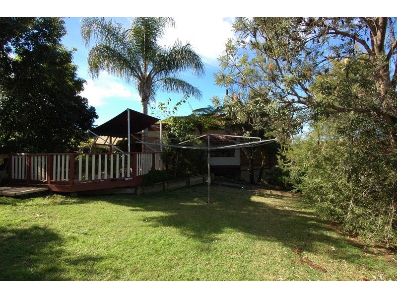 62 Denise Street, Lake Heights NSW 2502