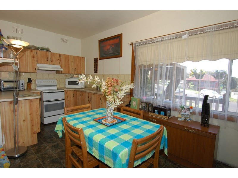 62A Denise Street, Lake Heights NSW 2502