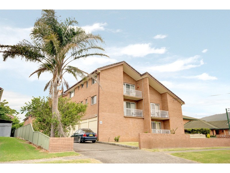 12/68-70 Russell Street, Woonona NSW 2517