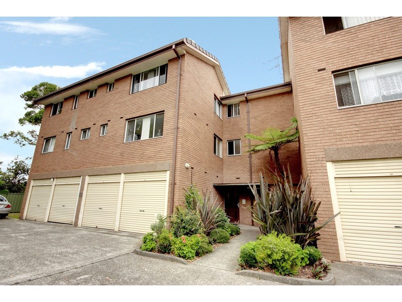 12/68-70 Russell Street, Woonona NSW 2517
